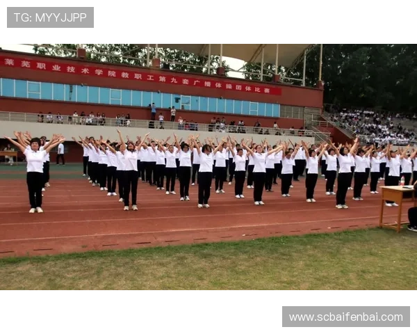 布鲁诺比赛阅读能力持续提升，中场组织表现稳健