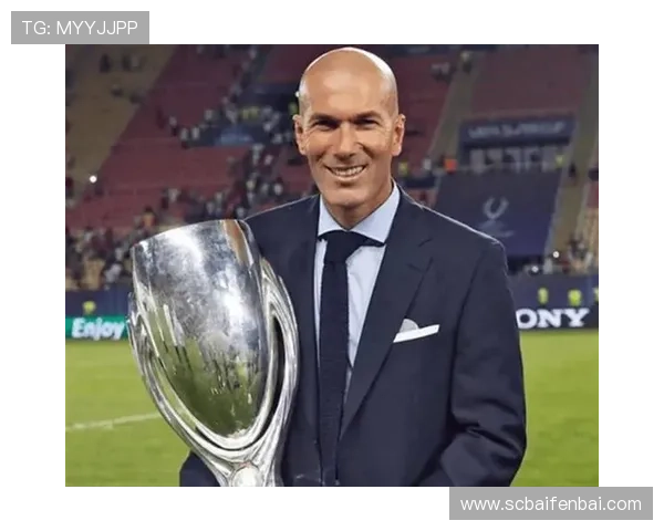 姆巴佩 vs 齐达内:法国领袖的进攻角色与时代适配差异 姆巴佩 vs 齐达内:法国领袖的进攻角色与时代适配差异