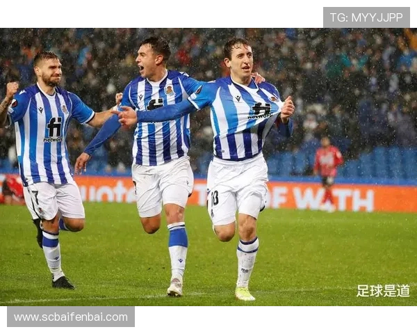 瓦伦西亚保级形势变化,近期表现波动对赛季走势形成制约 瓦伦西亚保级形势变化,近期表现波动对赛季走势形成制约